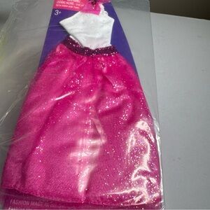 New 2020 Mattel Barbie White Pink Sparkle Dress Gown Sleeveless Bow V7200